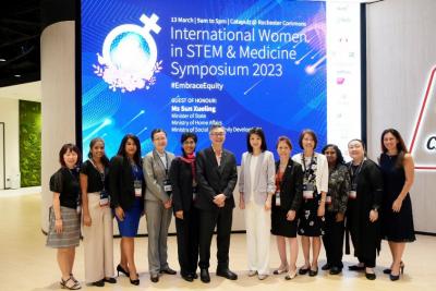 Hội nghị chuyên đề quốc tế về phụ nữ trong lĩnh vực STEM và Y học