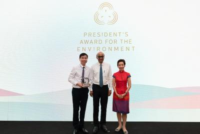 NUS nhận được giải thưởng Tổng thống về Môi trường xanh